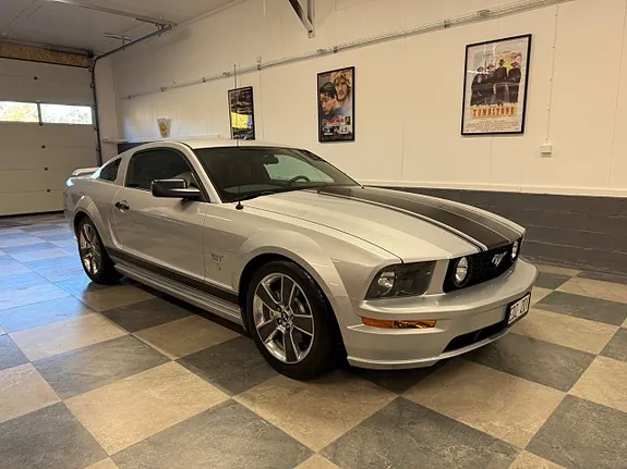 Ford Mustang 2008 photo 3