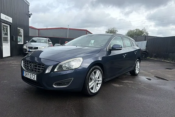 Volvo V60 2013 photo 4