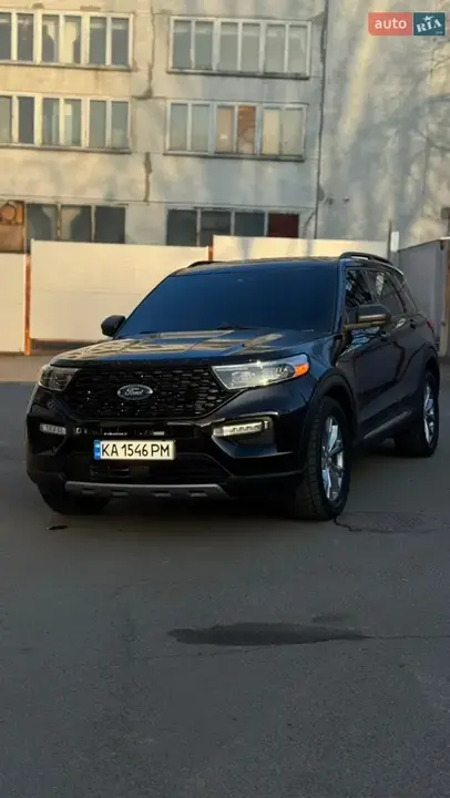 Ford Explorer 2020 photo 2