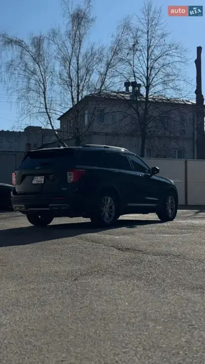 Ford Explorer 2020 photo 5