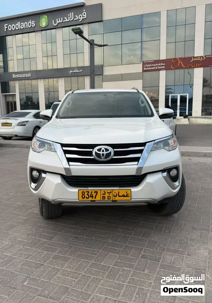 Toyota Fortuner 2019 photo 3