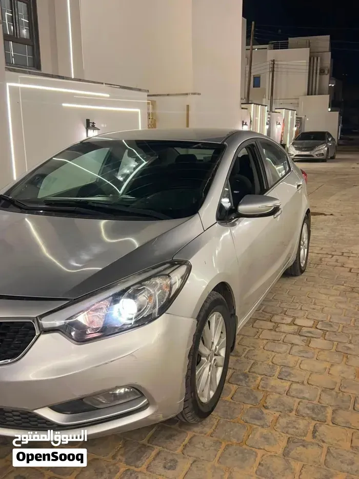 Kia Cerato 2012 photo 5