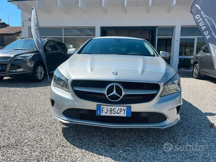 Mercedes-Benz Cla 2017 photo 2