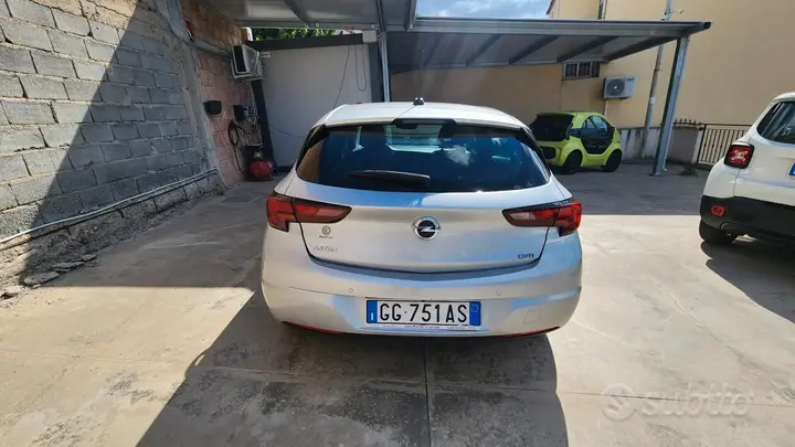 Opel Astra 2021 photo 4