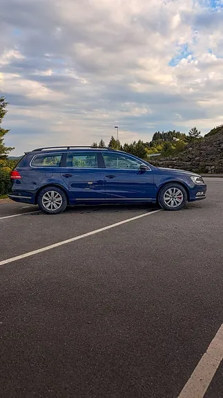 Volkswagen Passat 2011 photo 4