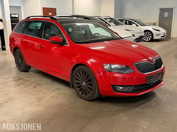 Skoda Octavia 2014 photo 2