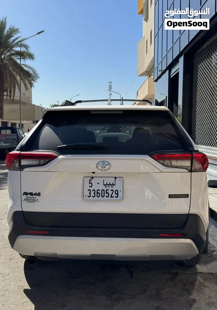 Toyota Rav 4 2023 photo 2