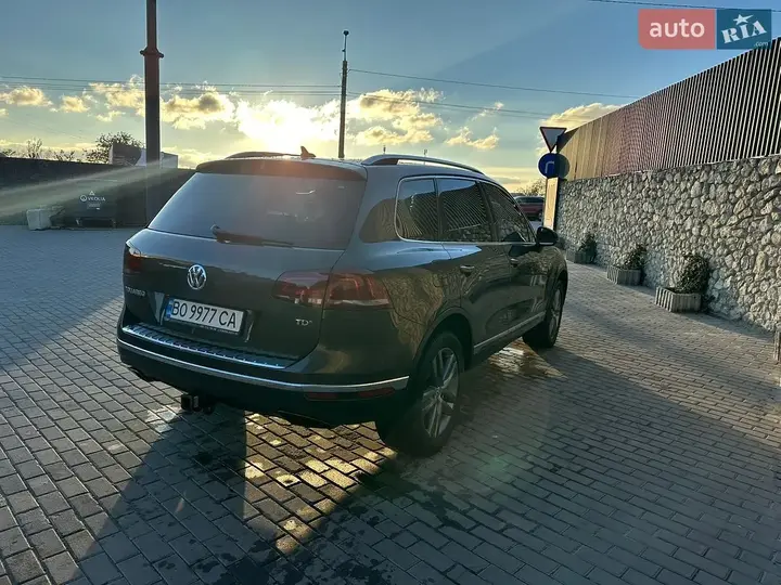 Volkswagen Touareg 2015 photo 4