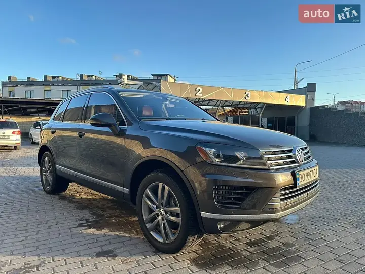 Volkswagen Touareg 2015 photo 3