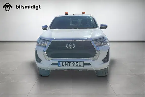 Toyota Hilux 2022 photo 2