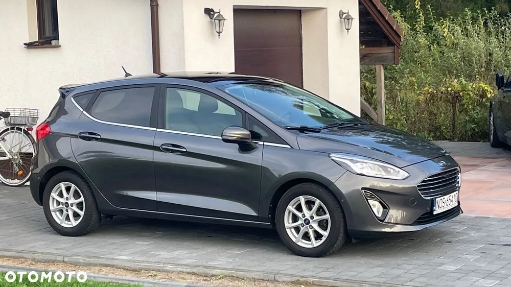Ford Fiesta 2018 photo 2