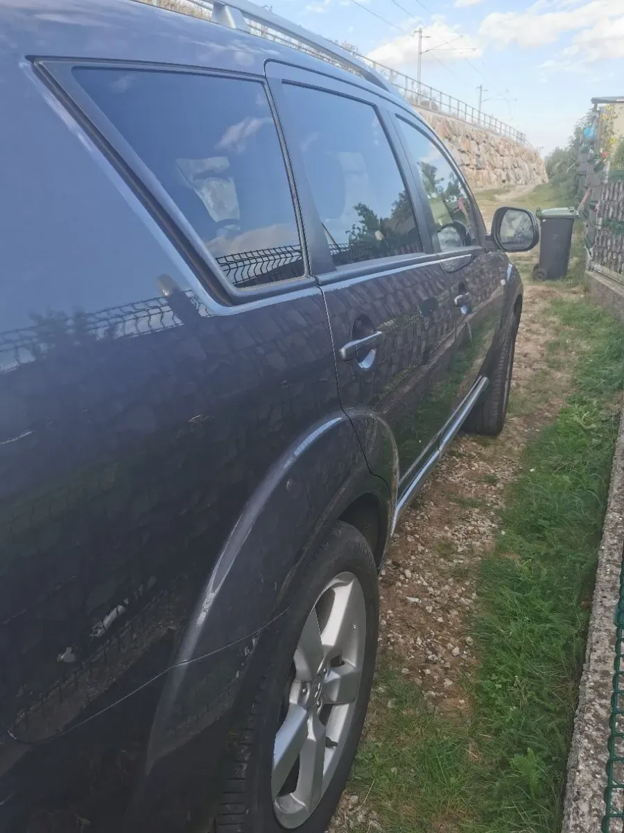 Mitsubishi Outlander 2008 photo 3