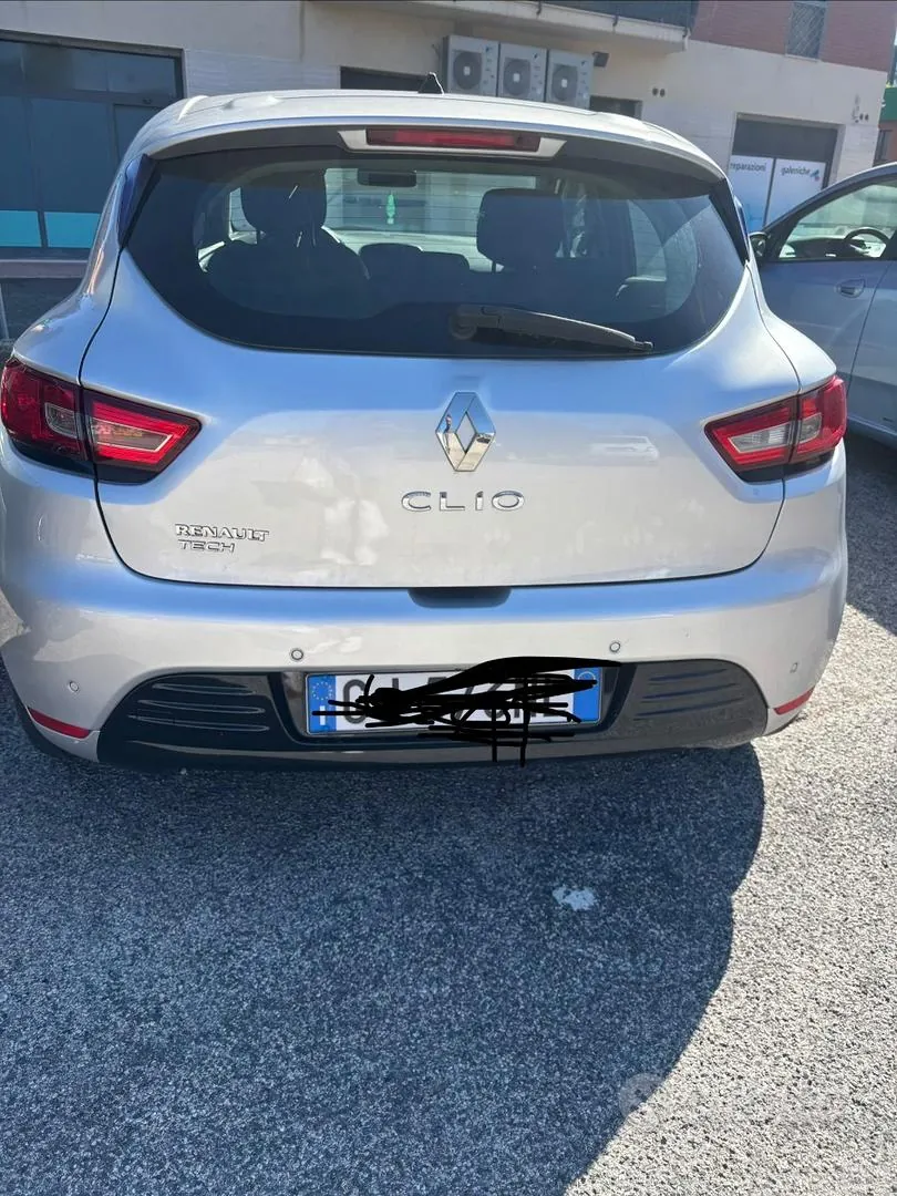 Renault Clio 2018 photo 2