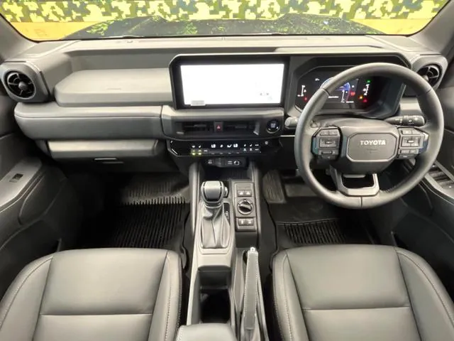 Toyota Land Cruiser Fj 2026 photo 2