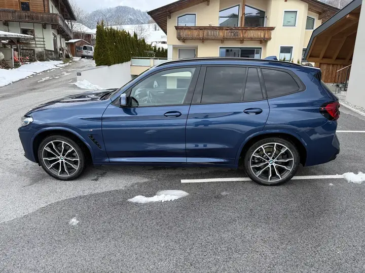 BMW X3 2022 photo 3