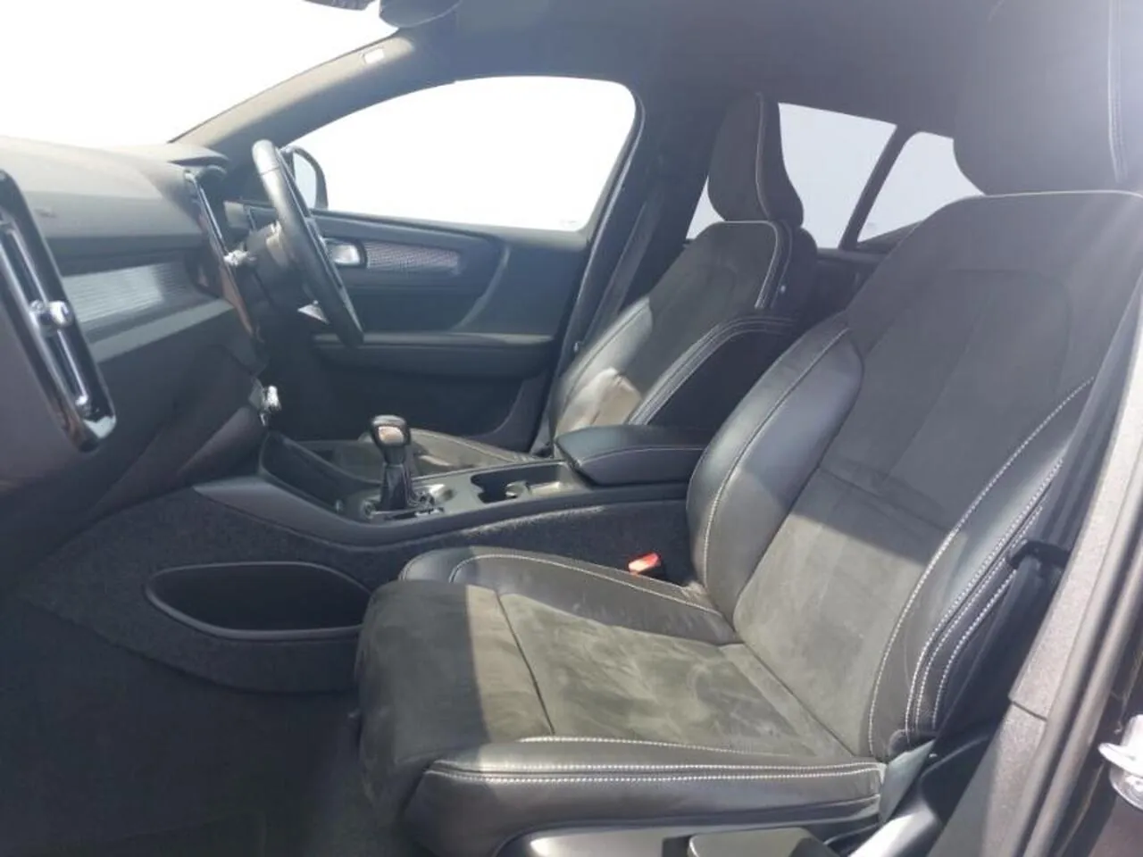 Volvo Xc40 2022 photo 5