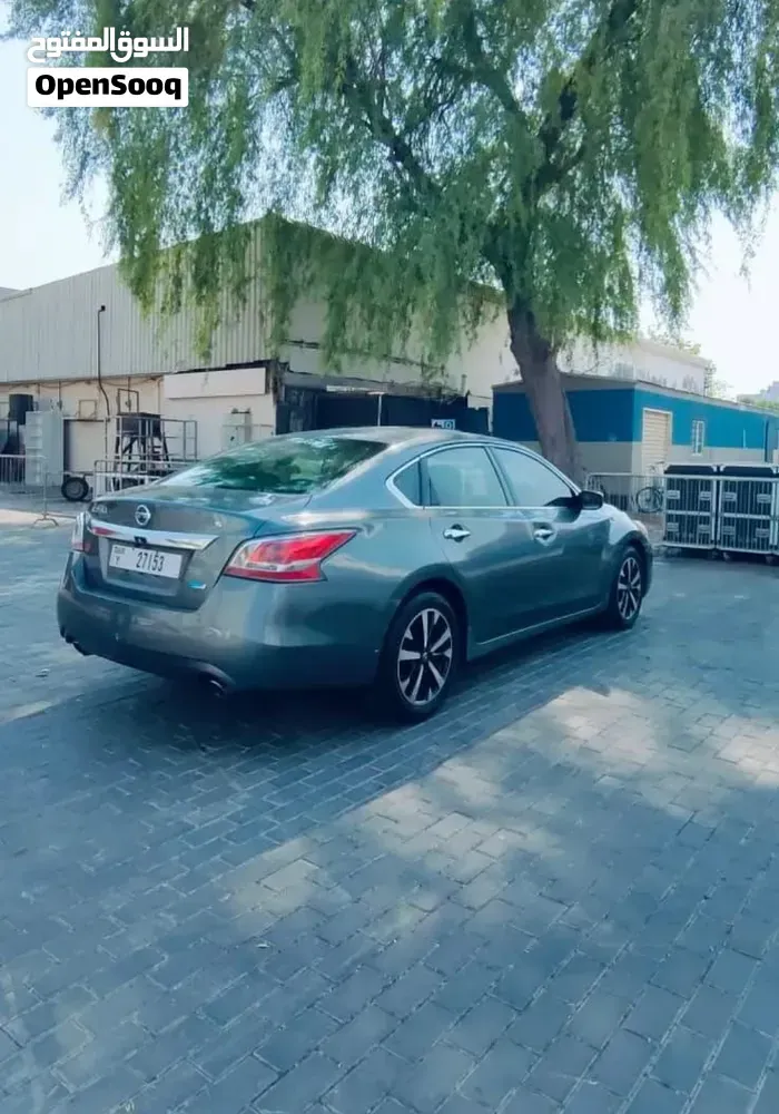 Nissan Altima 2014 photo 4