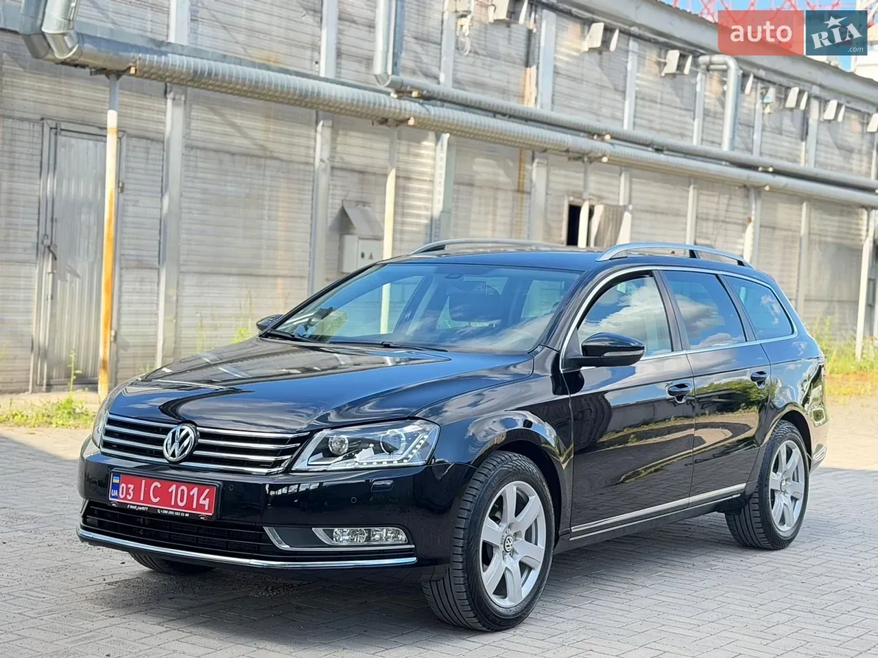 Volkswagen Passat 2011 photo 5