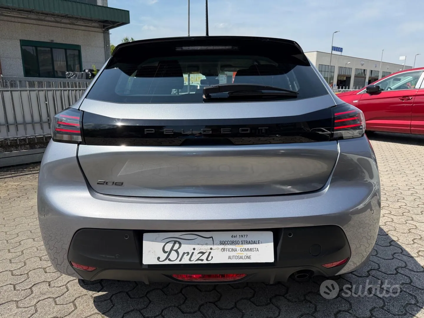 Peugeot 208 2025 photo 3