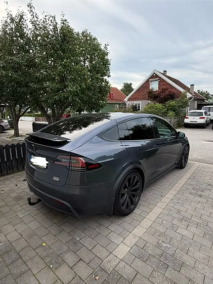 Tesla Model X 2023 photo 4