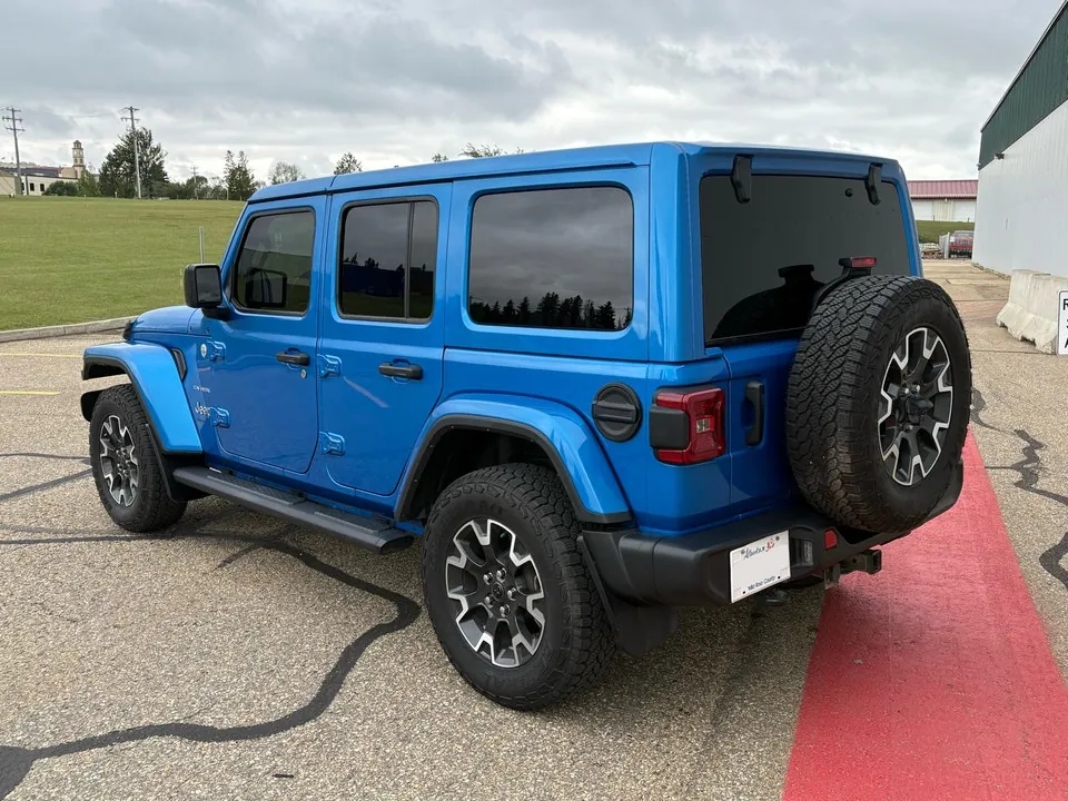 Jeep Wrangler Unlimited 2024 photo 4