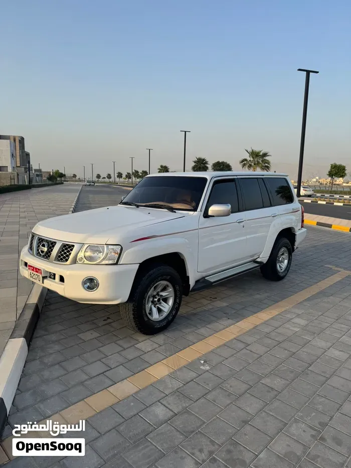 Nissan Patrol 2009 photo 5
