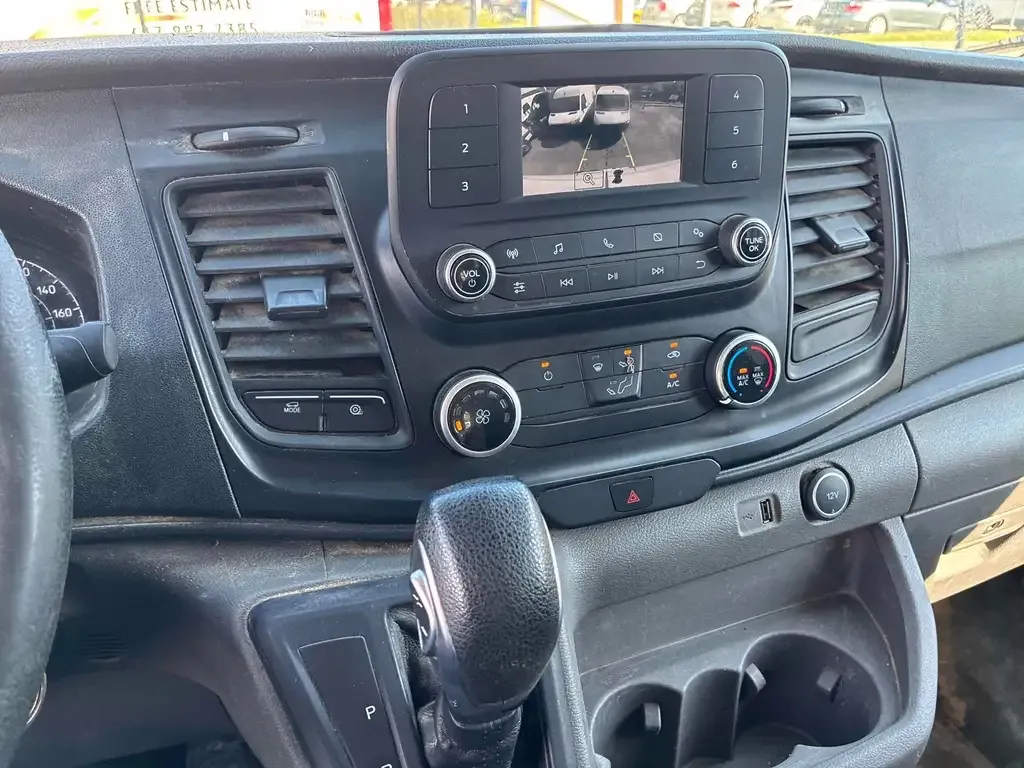 Ford Transit Cargo Van 2020 photo 4
