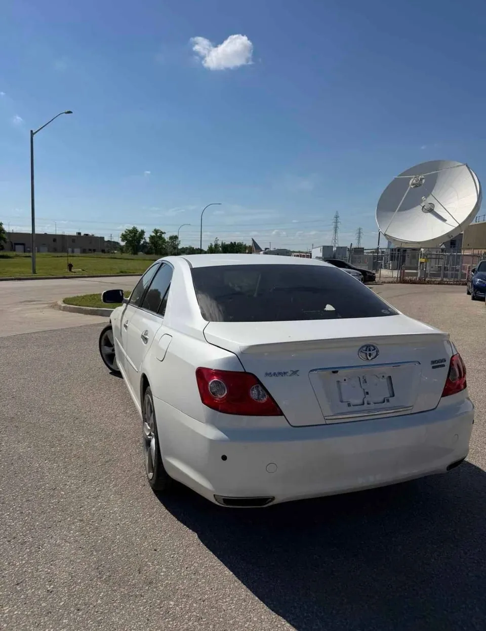 Toyota Mark X 2005 photo 2