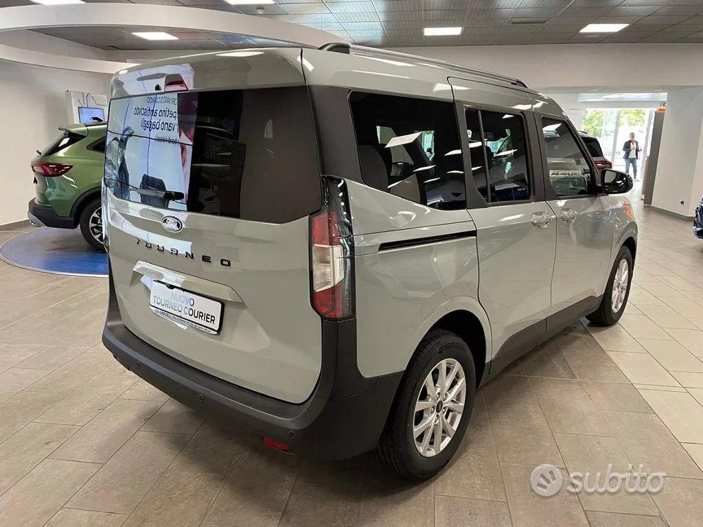 Ford Tourneo Courier 2024 photo 5