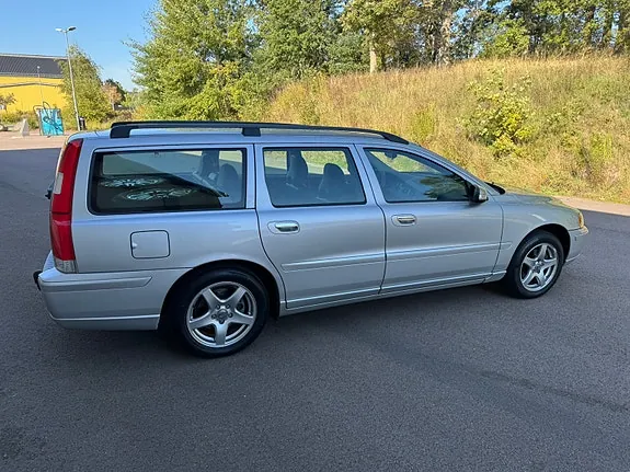 Volvo V70 2007 photo 4