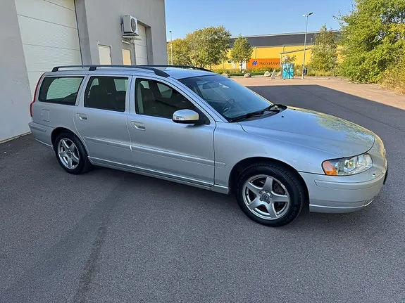 Volvo V70 2007 photo 3