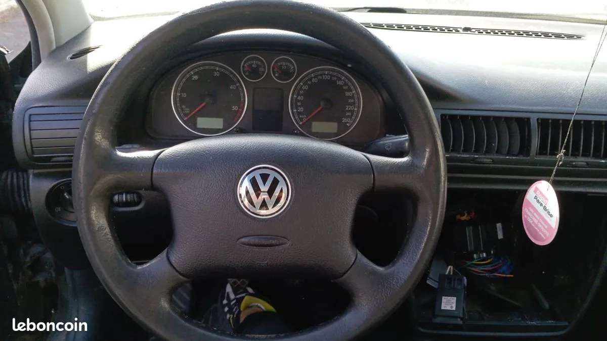 Volkswagen Passat 2001 photo 3