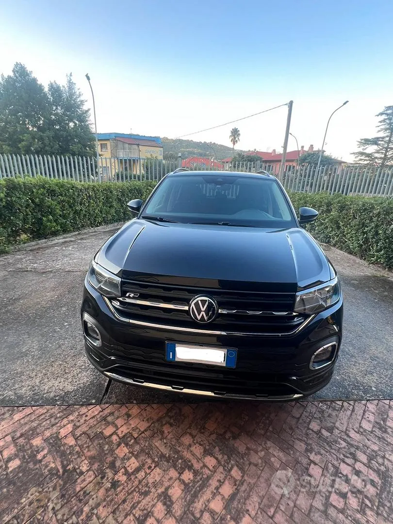 Volkswagen T-Cross 2021 photo 2