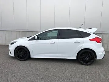 Ford Focus 2018 photo 2