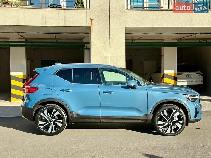 Volvo Xc40 2024 photo 4