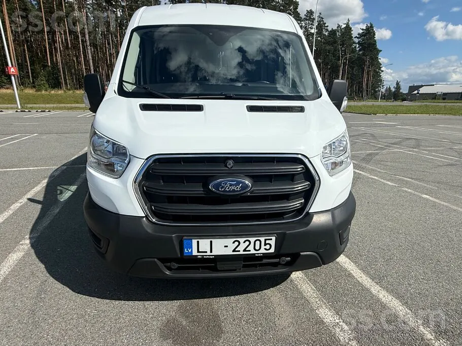 Ford Transit 2021 photo 2