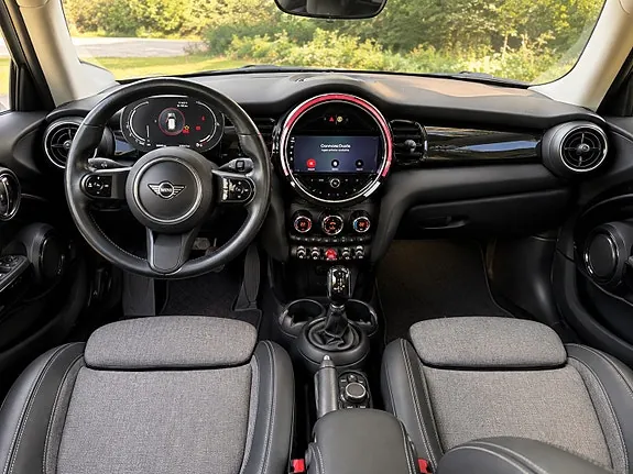 Mini Cooper 2022 photo 2