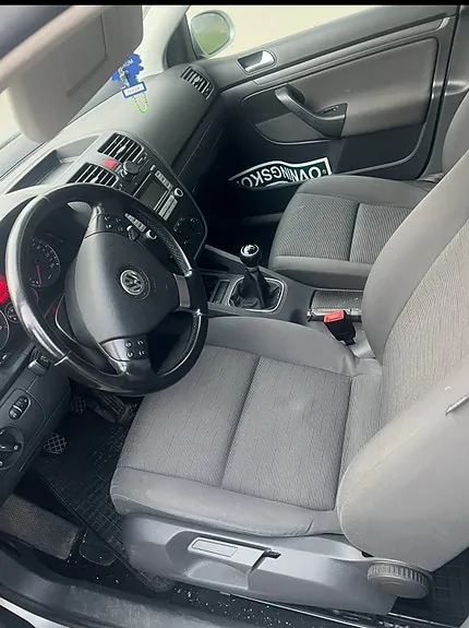 Volkswagen Golf V