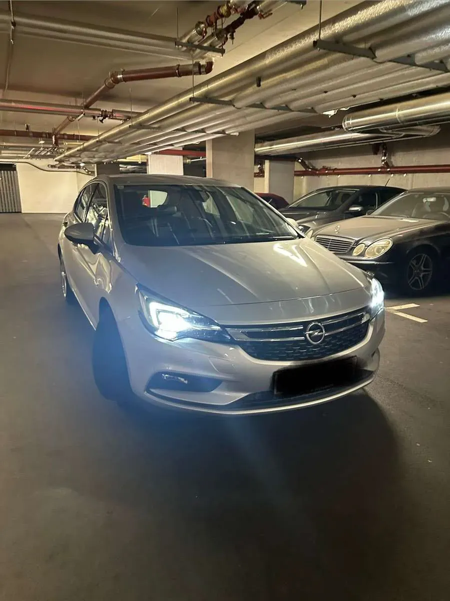 Opel Astra 2016 photo 2