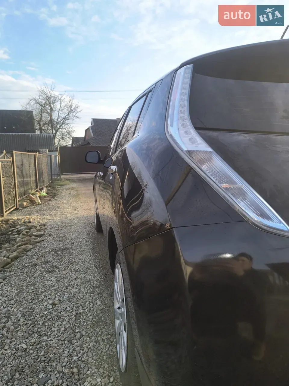 Nissan Leaf 2015 photo 4