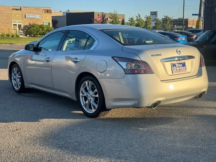 Nissan Maxima 2014 photo 5