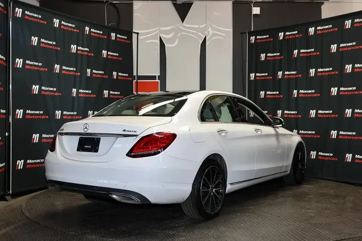 Mercedes-Benz C-Class 2020 photo 4