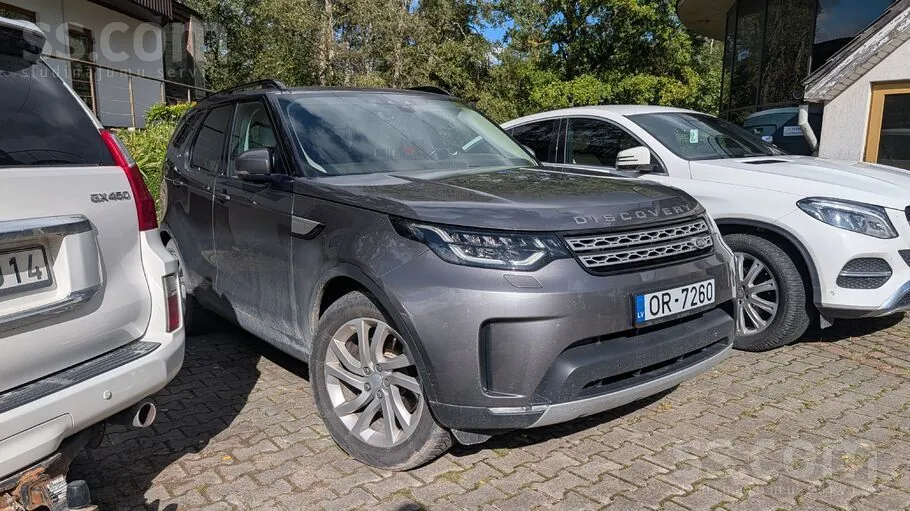 Land Rover Discovery 2018 photo 2