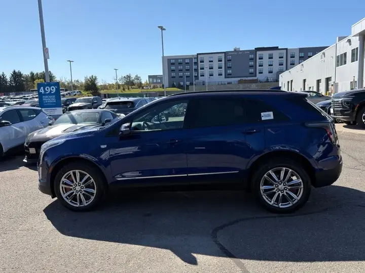 Cadillac Xt5 2026 photo 2