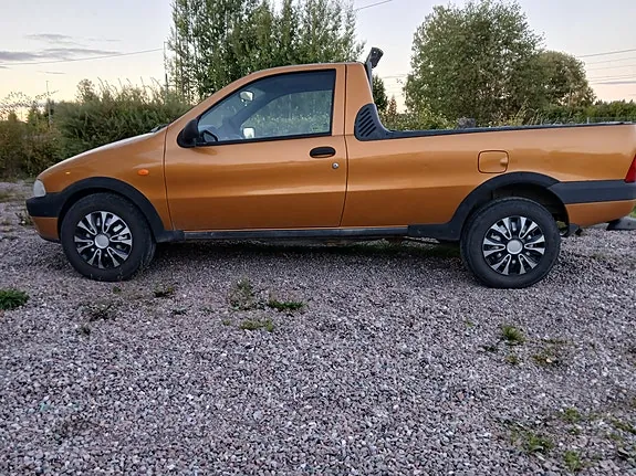 Fiat Strada