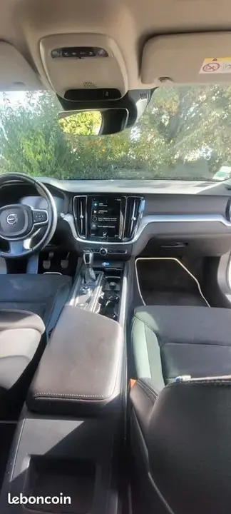 Volvo V60 2018 photo 3