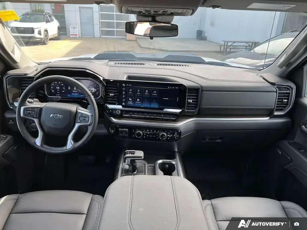 Chevrolet Silverado 1500 2026 photo 4