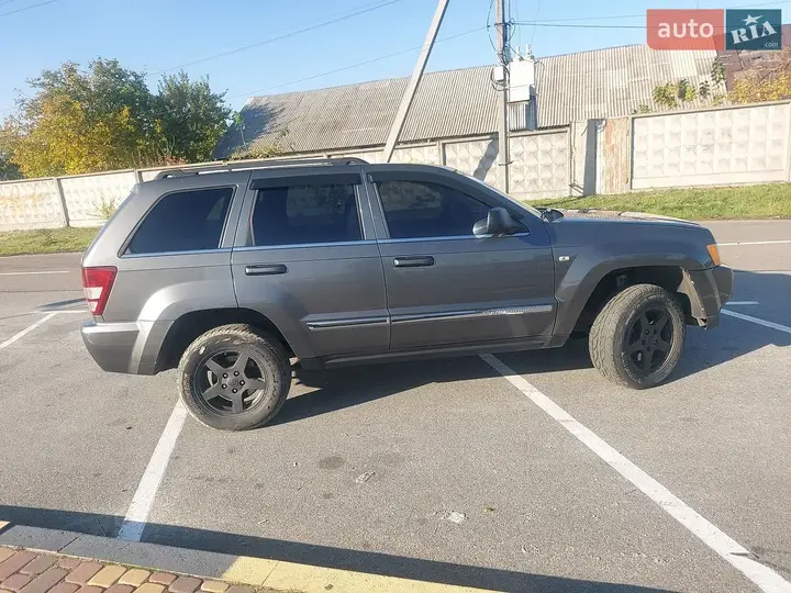 Jeep Grand Cherokee 2006 photo 3