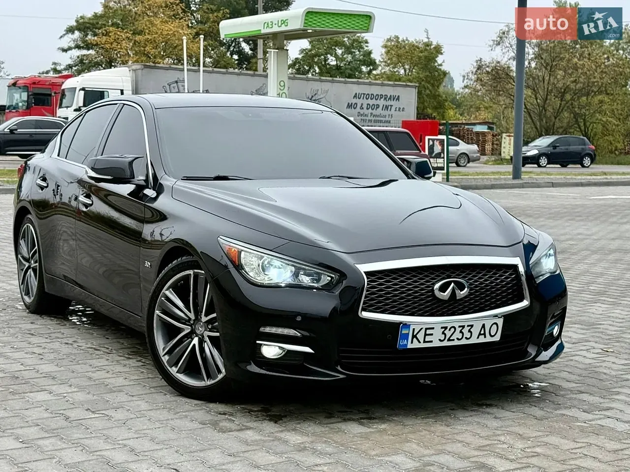 Infiniti Q50 2016 photo 2