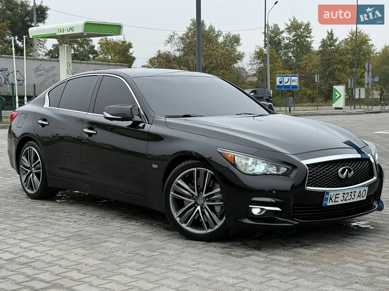 Infiniti Q50 2016 photo 3